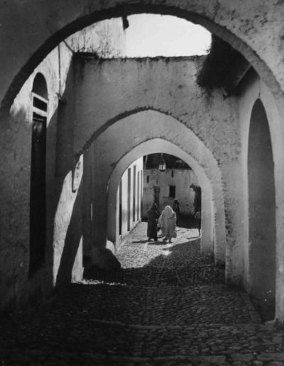 Nicolás Muller. Calle de Xaven. Marruecos, 1943<br/>Gelatina de plata